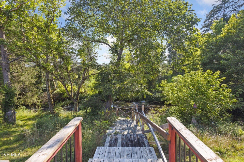 Photo #26: 2715 Old Stage Road