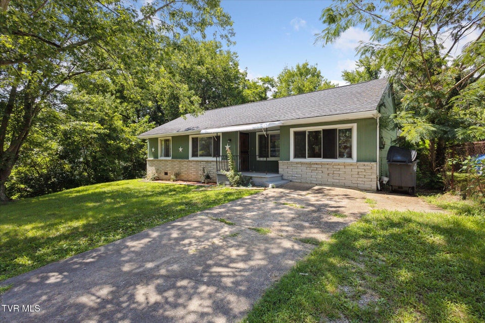 Photo #4: 2104 Millye Street