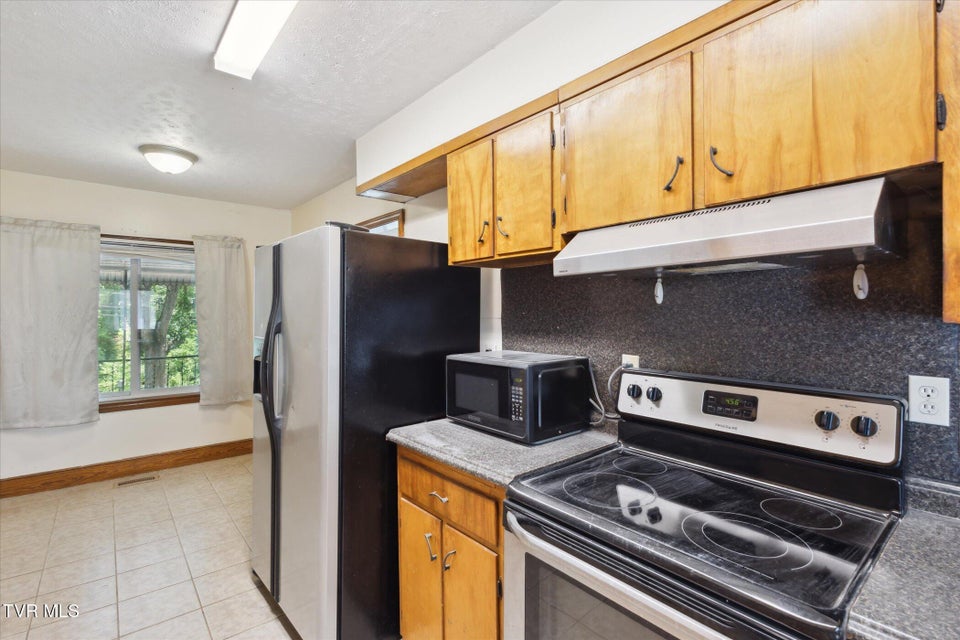 Photo #11: 2104 Millye Street