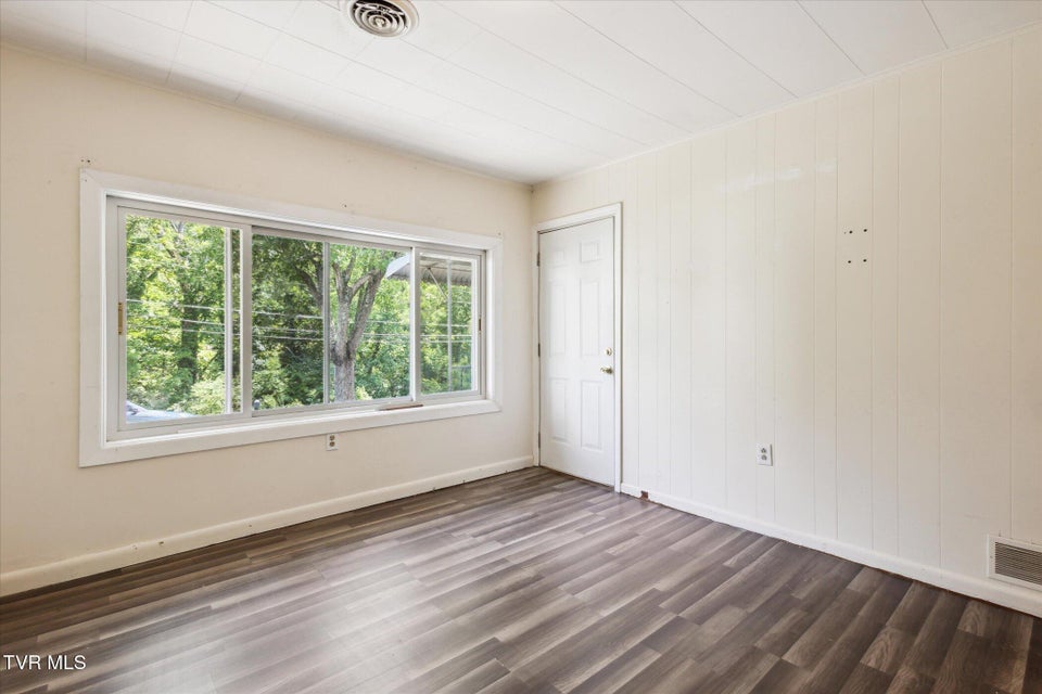 Photo #15: 2104 Millye Street