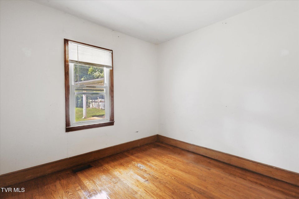 Photo #21: 2104 Millye Street