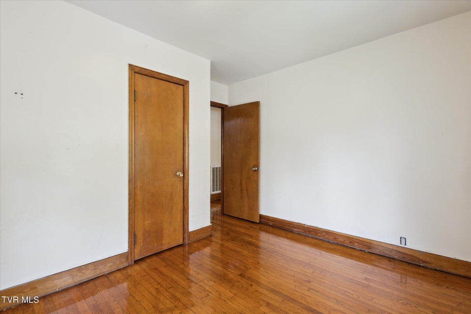 Photo #24: 2104 Millye Street