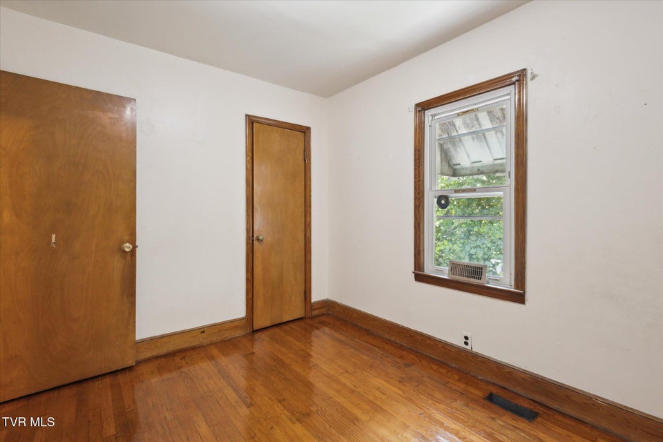 Photo #26: 2104 Millye Street