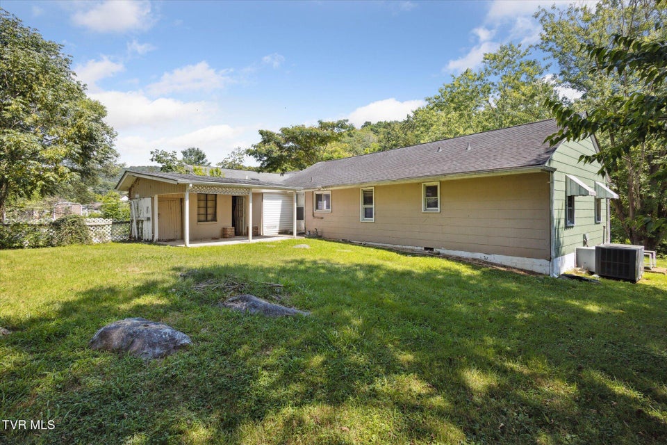 Photo #31: 2104 Millye Street