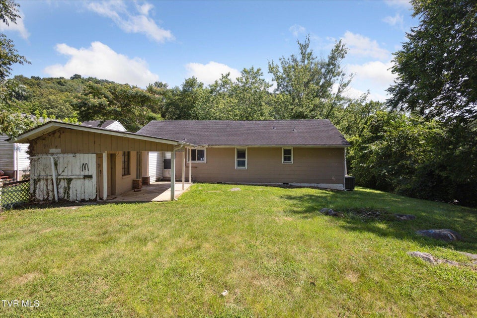 Photo #32: 2104 Millye Street