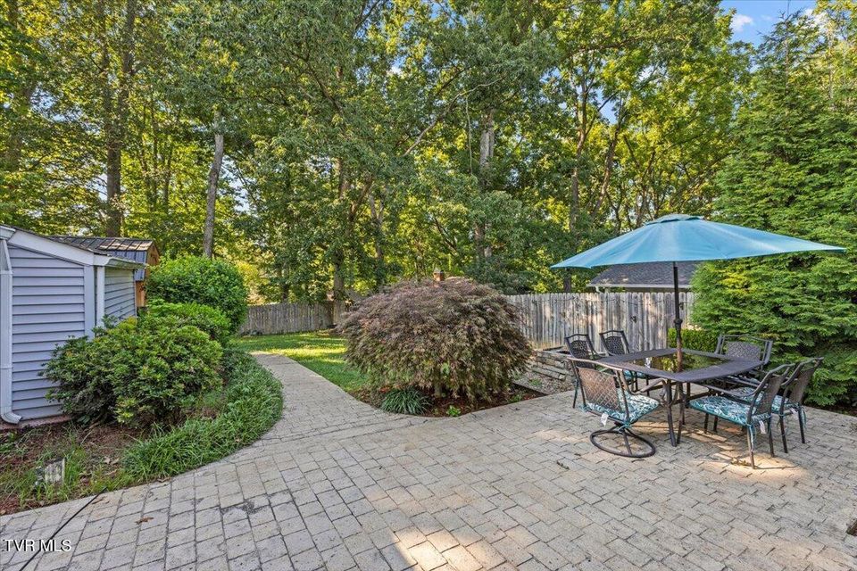 Photo #7: 1605 Woodmont Drive