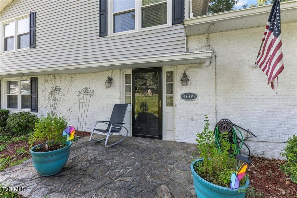 Photo #15: 1605 Woodmont Drive