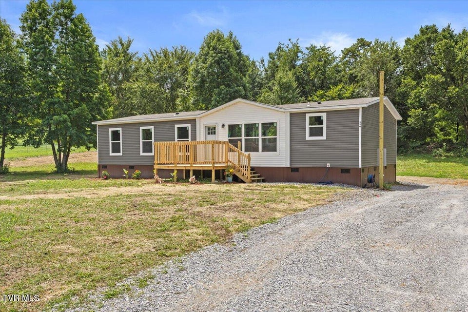 Photo #5: 350 Deerwood Road
