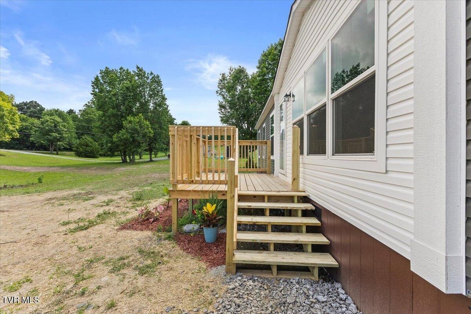 Photo #10: 350 Deerwood Road