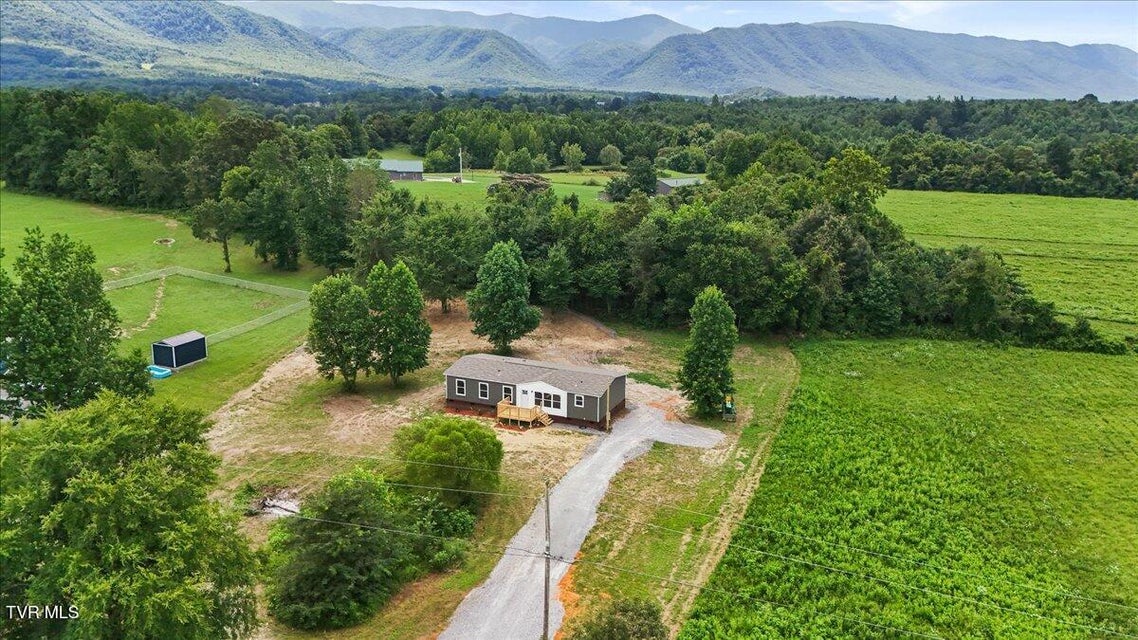 Photo #3: 350 Deerwood Road