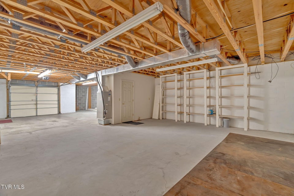 Photo #10: 723 Teasel Drive