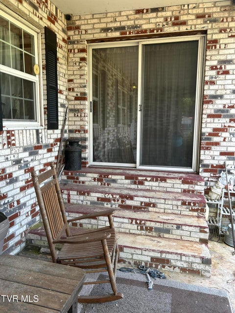 Photo #16: 195 Estep Drive