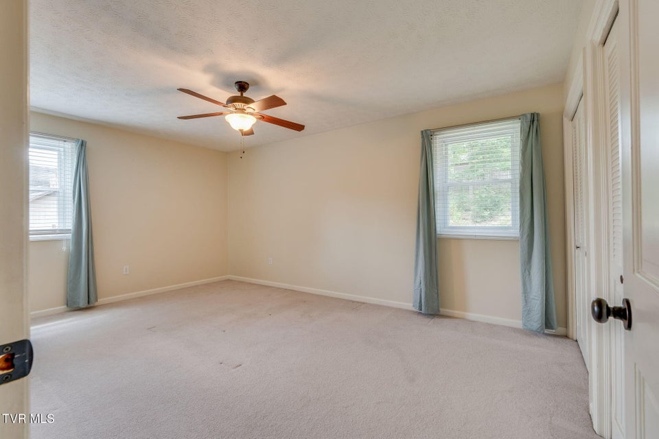 Photo #24: 2104 Southcote Drive