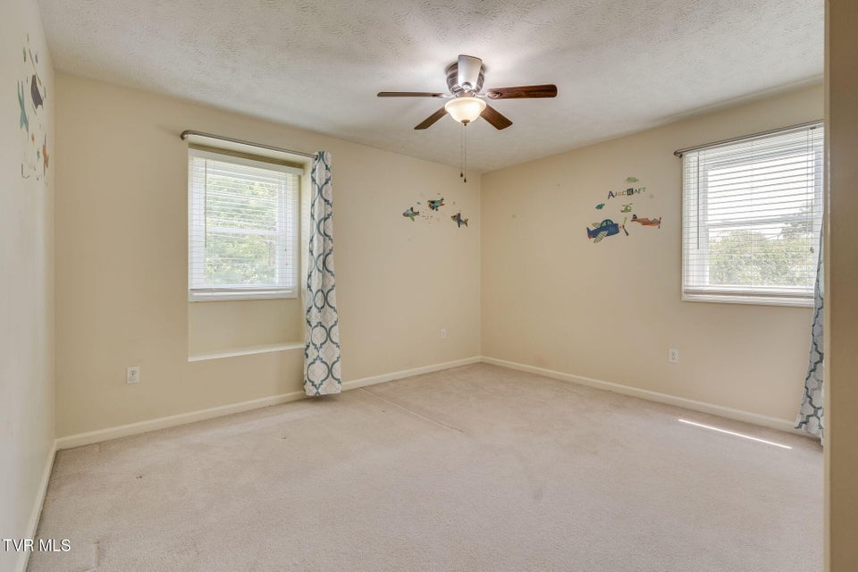 Photo #28: 2104 Southcote Drive