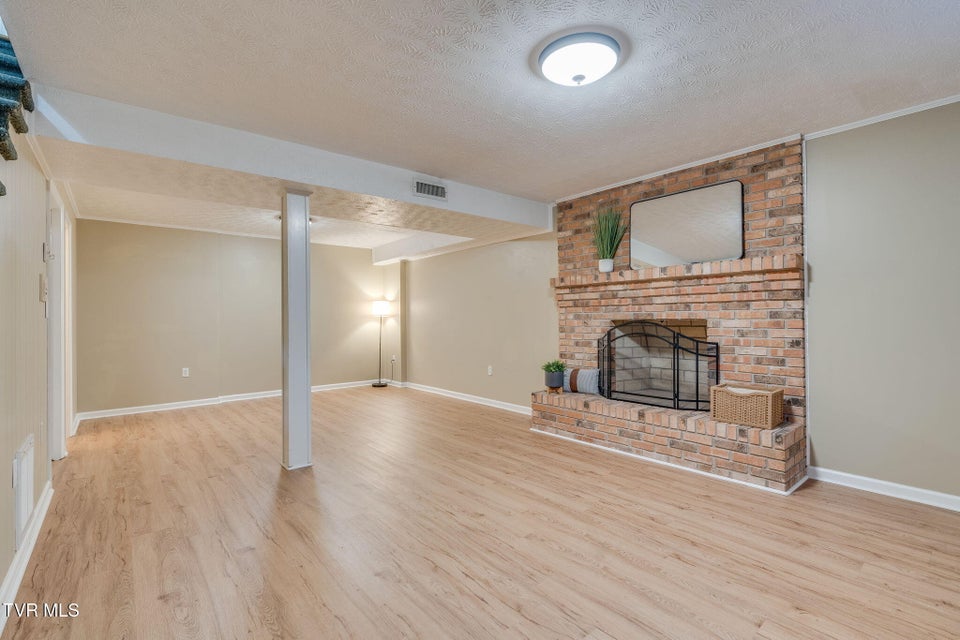 Photo #34: 2104 Southcote Drive