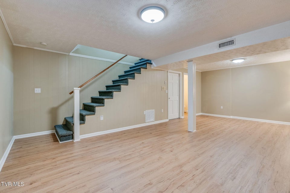 Photo #35: 2104 Southcote Drive