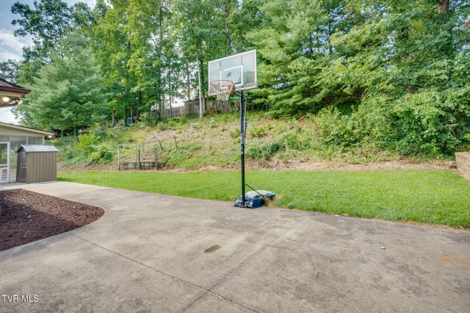 Photo #41: 2104 Southcote Drive