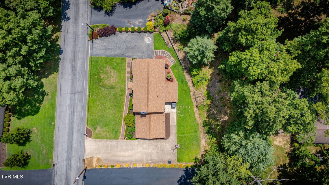 Photo #51: 2104 Southcote Drive