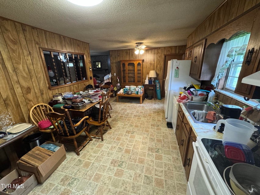 Photo #7: 105 Pond Hill Road