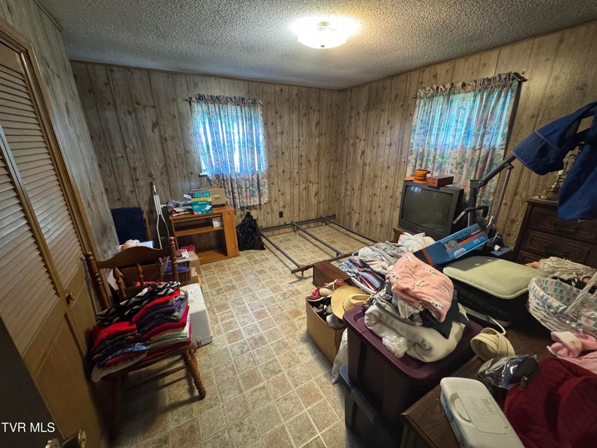 Photo #8: 105 Pond Hill Road