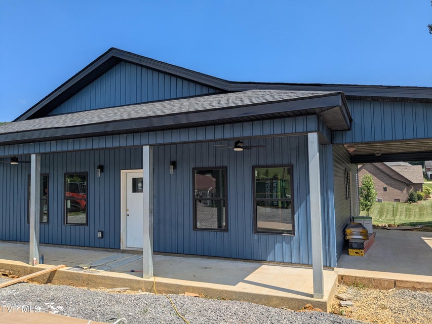 Photo #3: 1805 Rock Springs Road