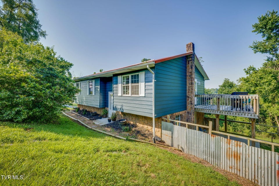 Photo #3: 250 Riggs Road