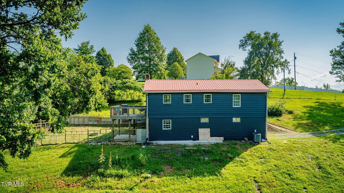 Photo #32: 250 Riggs Road