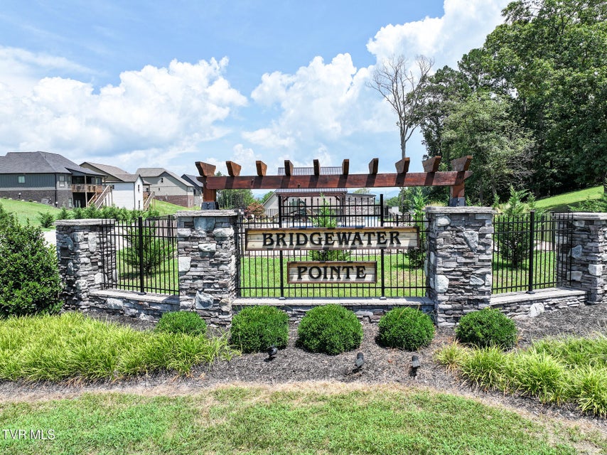 Photo #21: 3087 Bridgewater Boulevard