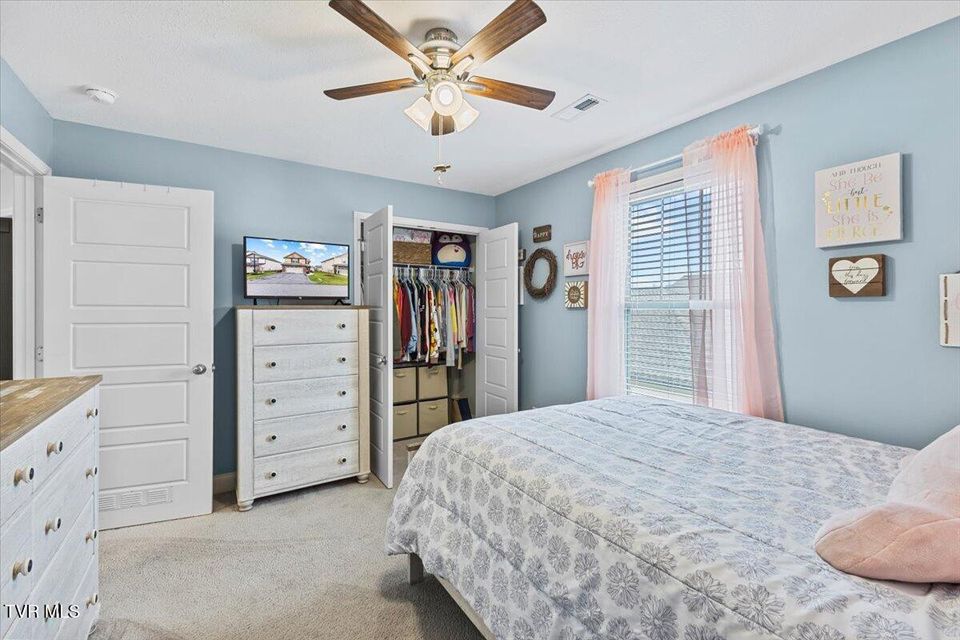 Photo #35: 1271 Lemongrass Drive