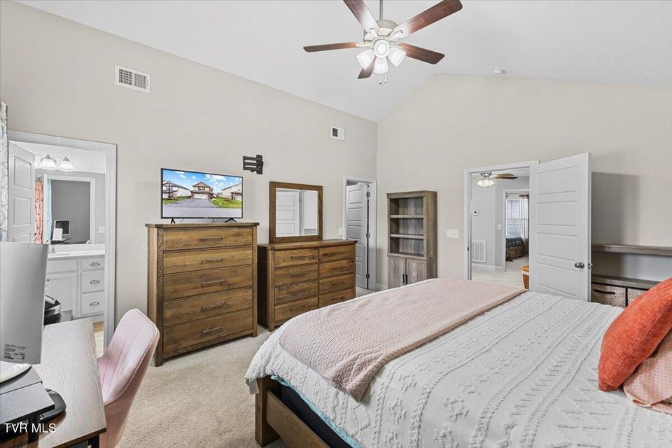 Photo #39: 1271 Lemongrass Drive