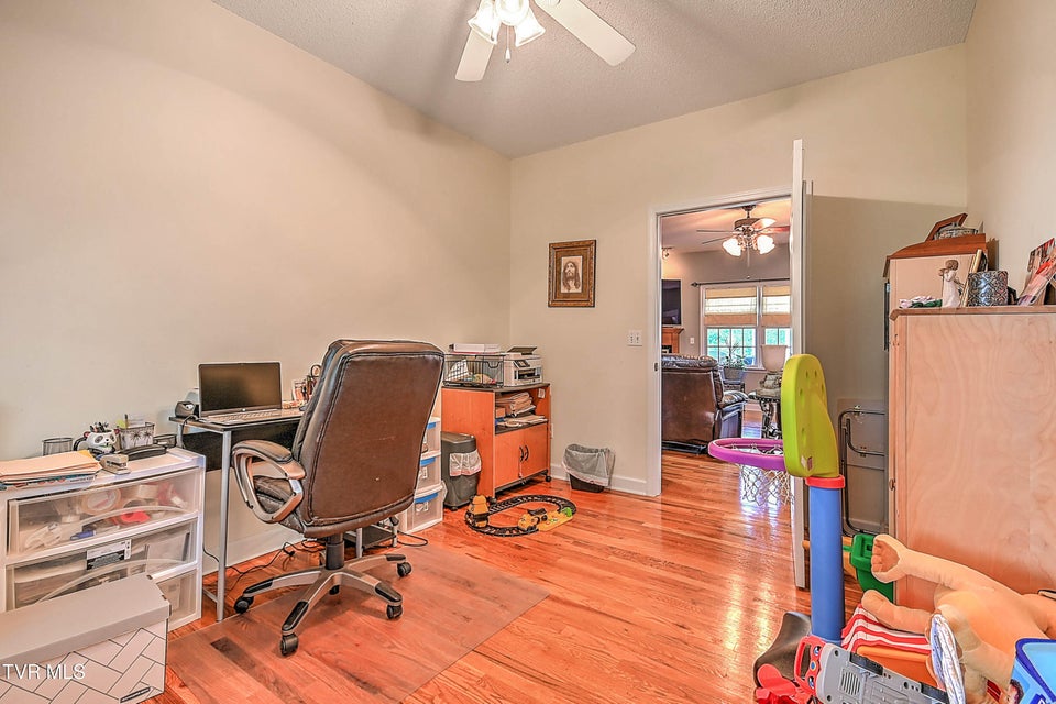 Photo #19: 274 De Lee Drive