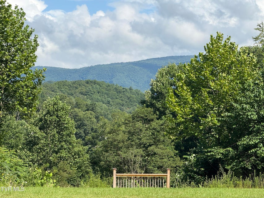 Photo #13: 105 Tailwater Road