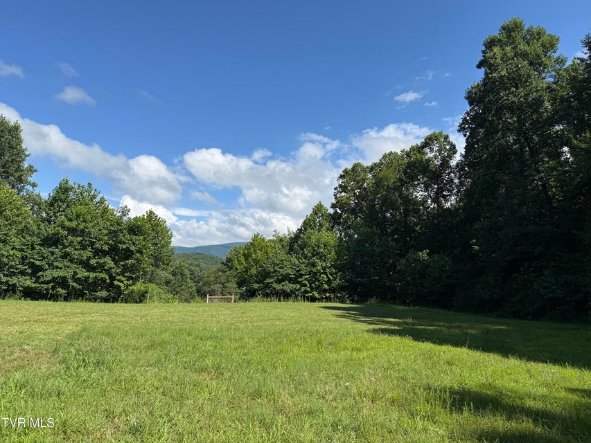 Photo #12: 105 Tailwater Road