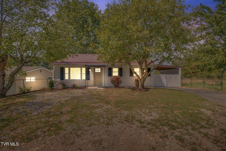 Photo #2: 5821 Lone Star Road