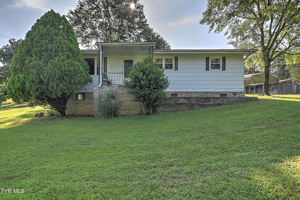 Photo #5: 805 Dixie Road