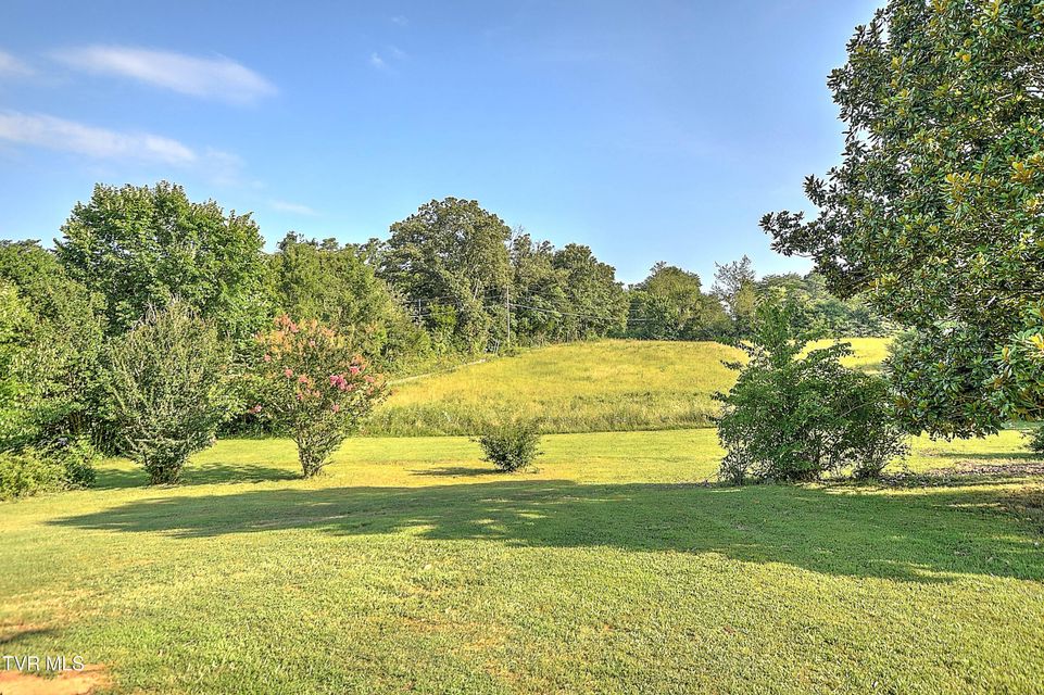 Photo #7: 805 Dixie Road