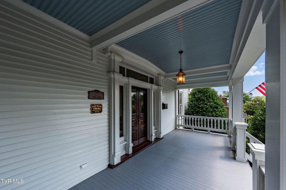 Photo #4: 300 Main Street