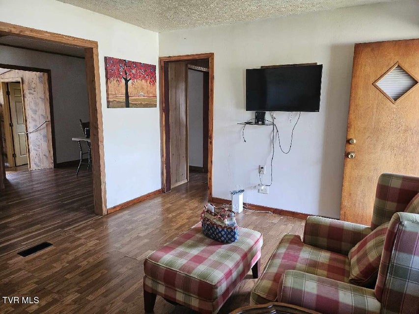 Photo #11: 8935 Hunters Valley East Road