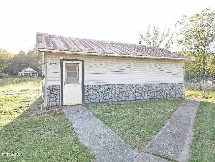 Photo #4: 8935 Hunters Valley East Road