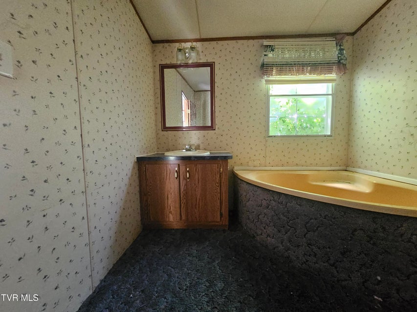 Photo #31: 9247 Baker Lane