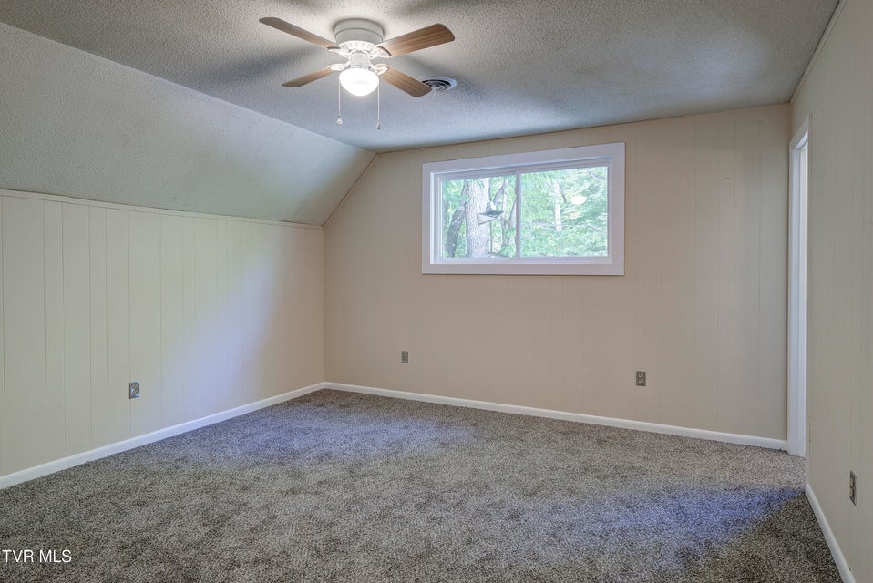 Photo #22: 137 Forester Lane