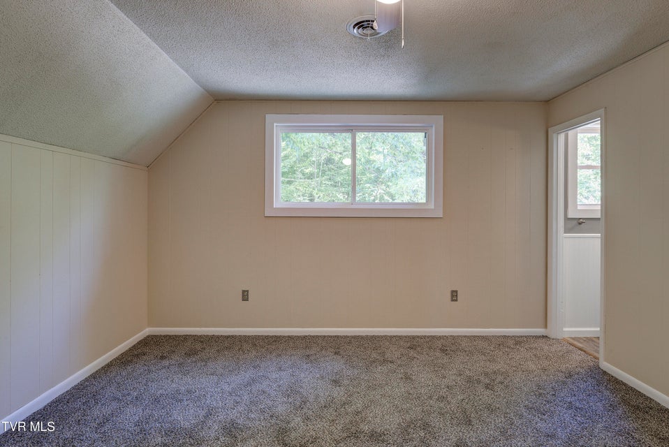 Photo #23: 137 Forester Lane