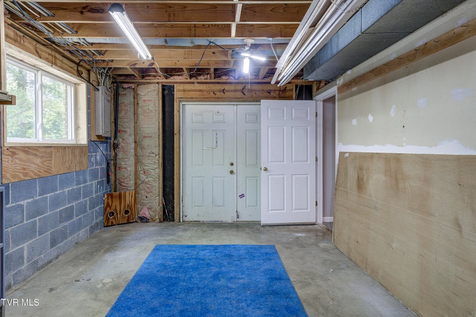 Photo #28: 137 Forester Lane