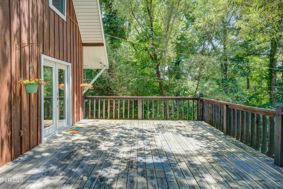 Photo #34: 137 Forester Lane