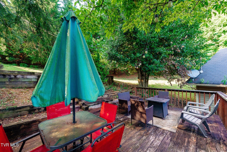 Photo #42: 904 Broadwood Drive