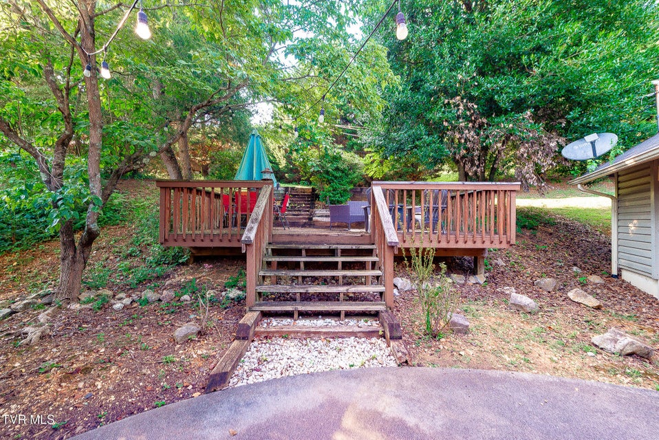 Photo #51: 904 Broadwood Drive
