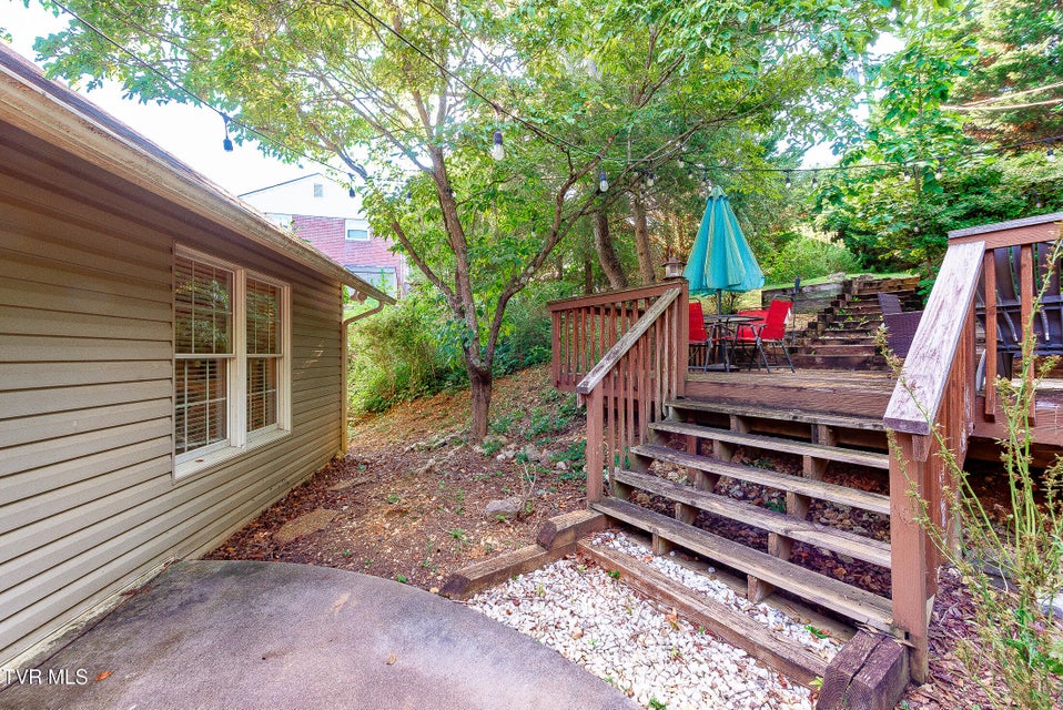 Photo #52: 904 Broadwood Drive