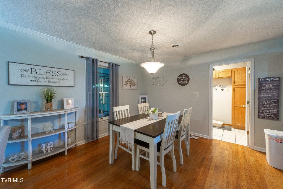 Photo #11: 904 Broadwood Drive