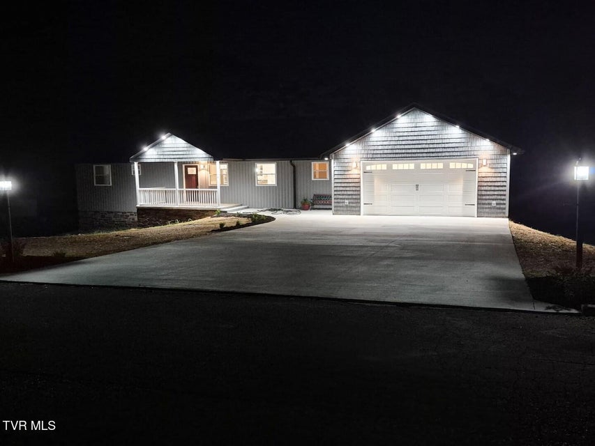 Photo #10: 116 Meadowood Dr 