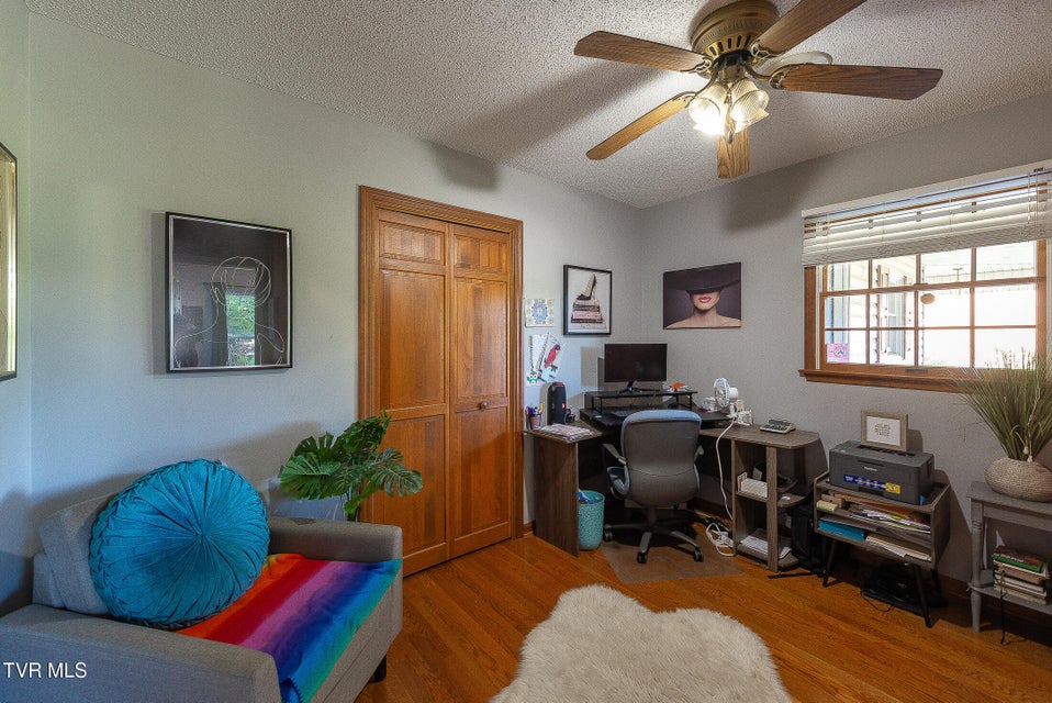 Photo #25: 904 Broadwood Drive